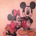 Cette mère refuse de cacher son tatouage quand elle va chercher ses enfants à l'école, les autres parents sont révoltés.