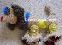 http://www.donnascrochetdesigns.com/slinky/alien-slinky-dog-free-crochet-pattern.html