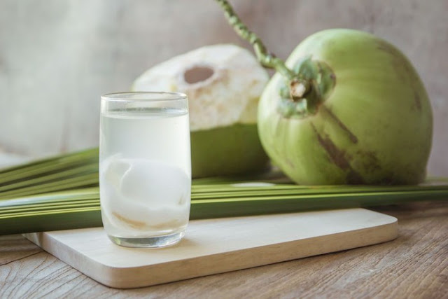 Rugi Kalau Anda Tak Bisa Meracik Air Kelapa Untuk Sembuhkan Banyak Penyakit Berikut