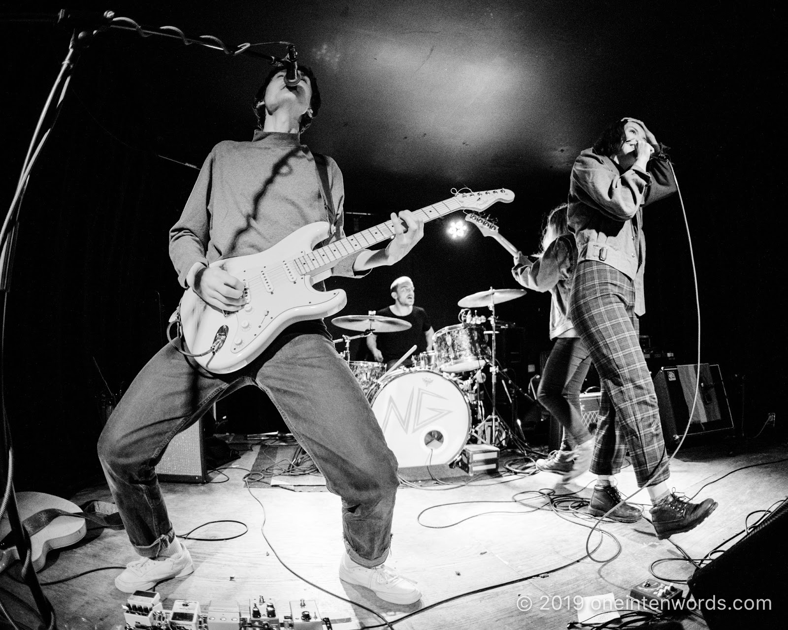 one in ten words Twen at The Baby G Concert Photos