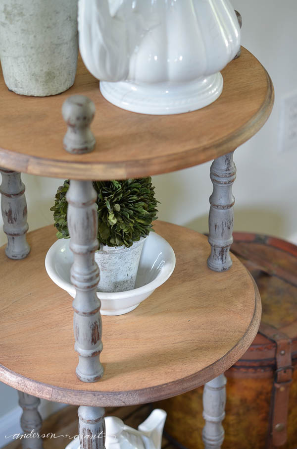 DIY tutorial for creating a rustic entry table for your home.  |  www.andersonandgrant.com