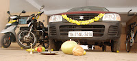 Car prayer for Navarathri in India Car prayer for Navarathri in India
