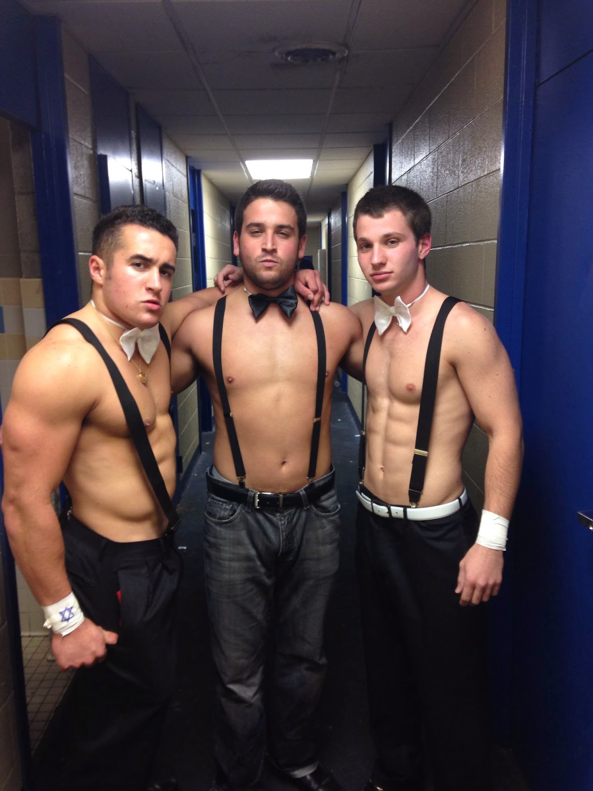 Shirtless Freedom: Shirtless Halloween Costume Submissions 2013