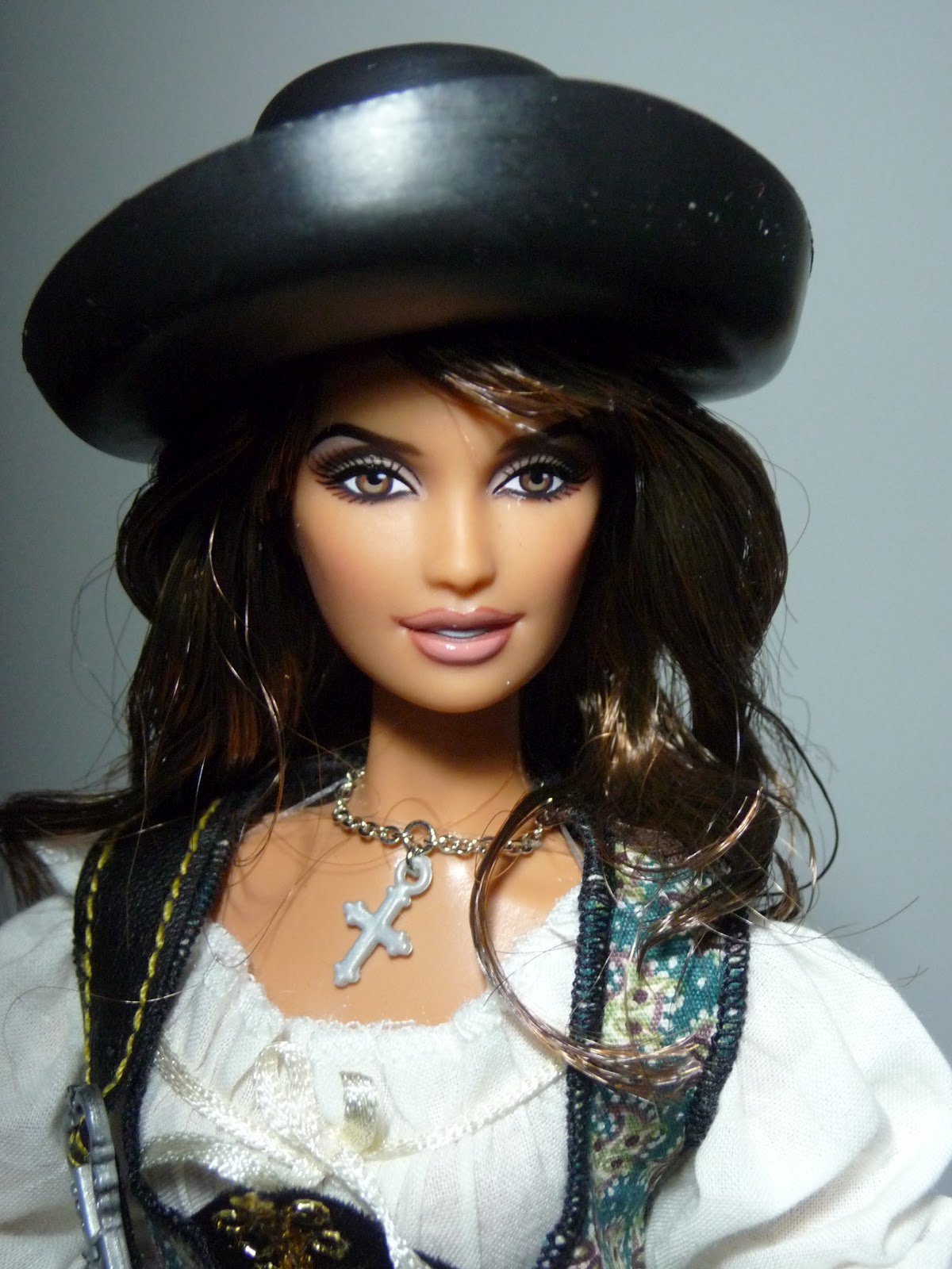 Caribbean barbie. Caribbean barbie. Caribbean barbie. кукла пенелопа. кукла барби джек анжелика пираты карибского моря.