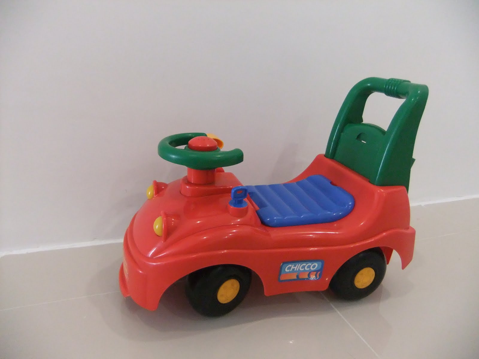 Online Baby & Children's Toys Shop : Huiwearn Kids Store: Pre-loved Chicco Play N Ride Car