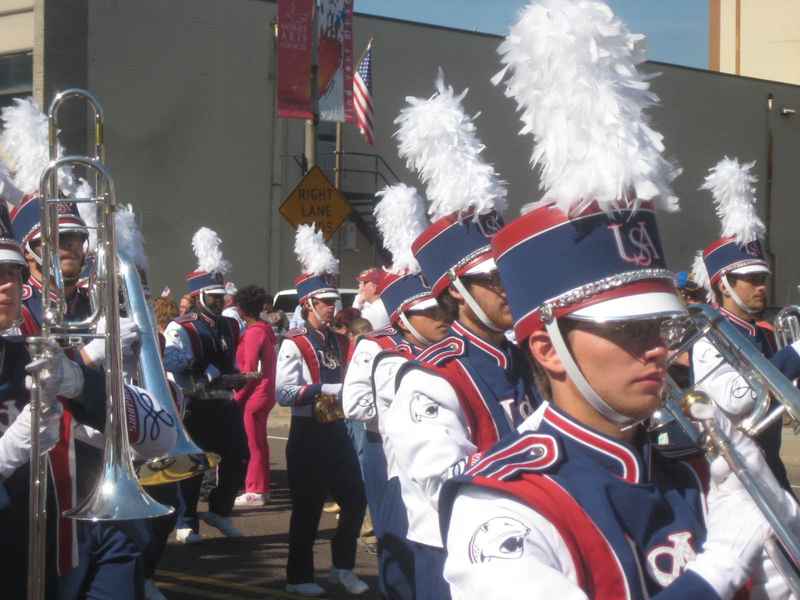 Southern Folk Artist & Antiques Dealer/Collector Labor day parade