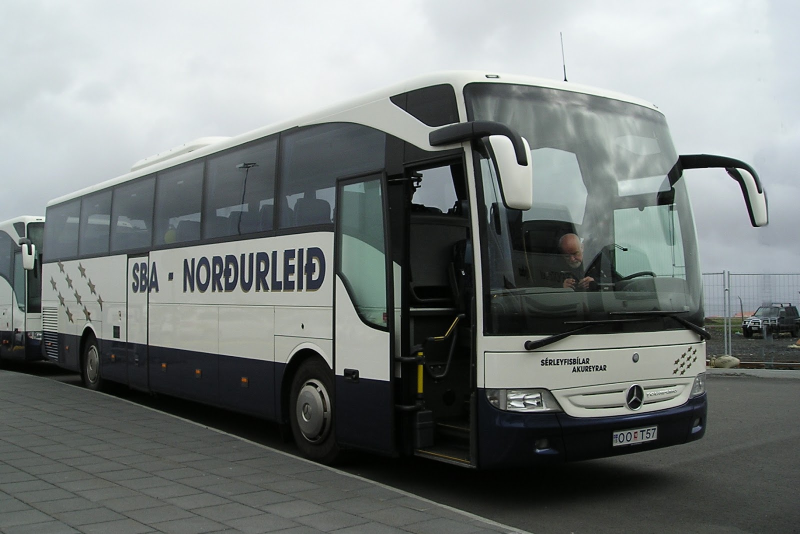 Omnibus World Bus tour of Iceland.