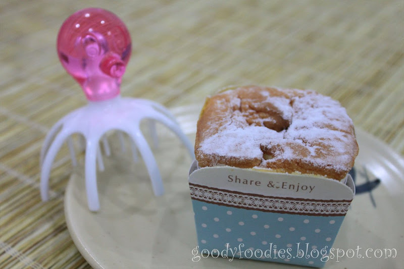 GoodyFoodies Hokkaido cake RT Pastry House, Pavilion KL