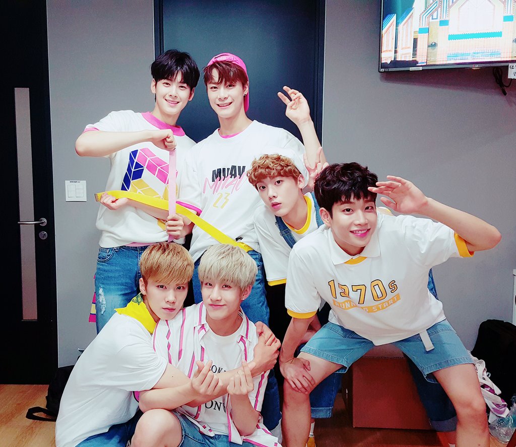 Астро kpop рендер. Астро группа. Группа astro 2022. Астро kpop рендер. Н астро.