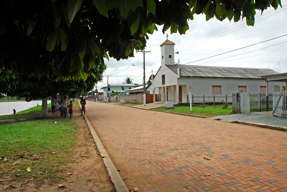 ACRE / BRAZIL SANTA ROSA DO PURUS / ACRE / BRAZIL (4.474 / 5.570) POPULAÇÃO 6.717 PESSOAS ACRE / BRAZIL SANTA ROSA DO PURUS / ACRE / BRAZIL (4.474 / 5.570) POPULAÇÃO 6.717 PESSOAS