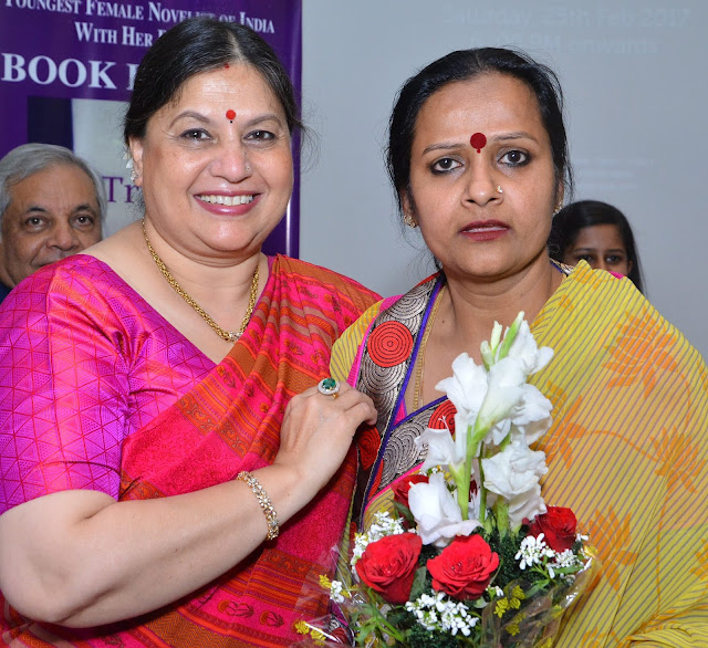 Susmita Chowbey with Ritu Agarwal-