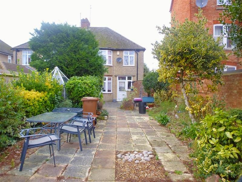 Posted by Unknown at 1112 AM