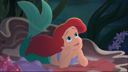 Ariel looking happy The Little Mermaid 3 2008 animatedfilmreviews.filminspector.com