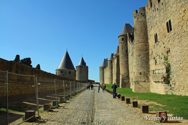 Liza Liza entre murallas de Carcassonne