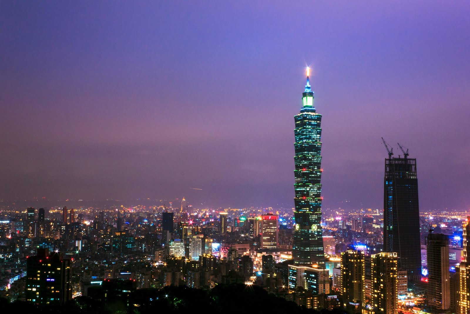 【携程攻略】台北台北101大楼景点,值得去，去过的可以不去，傍晚去可以看到白天和夜景