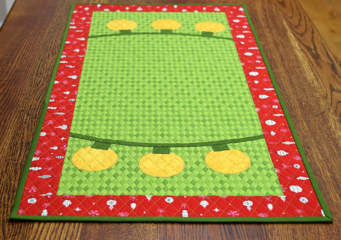 Quilted Blooms Table Runner from Blue Christmas Tutorial