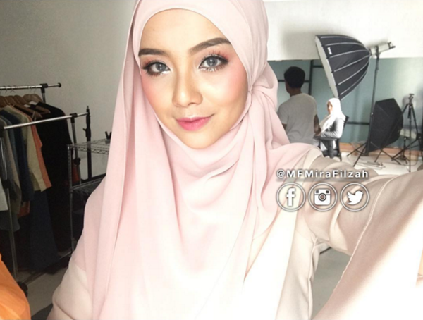 Mira Filzah Beri 'Amaran Keras' Terhadap Individu Buka Akaun Palsu Miliknya! Mira Filzah Beri 'Amaran Keras' Terhadap Individu Buka Akaun Palsu Miliknya!