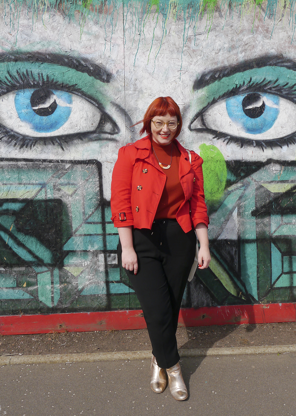 Almost Autumn style with CrossEyes circle glasses Red haired Scottish fashion blogger wearing smart casual outfit with CrossEyes lasses and Syrah Jay necklace
