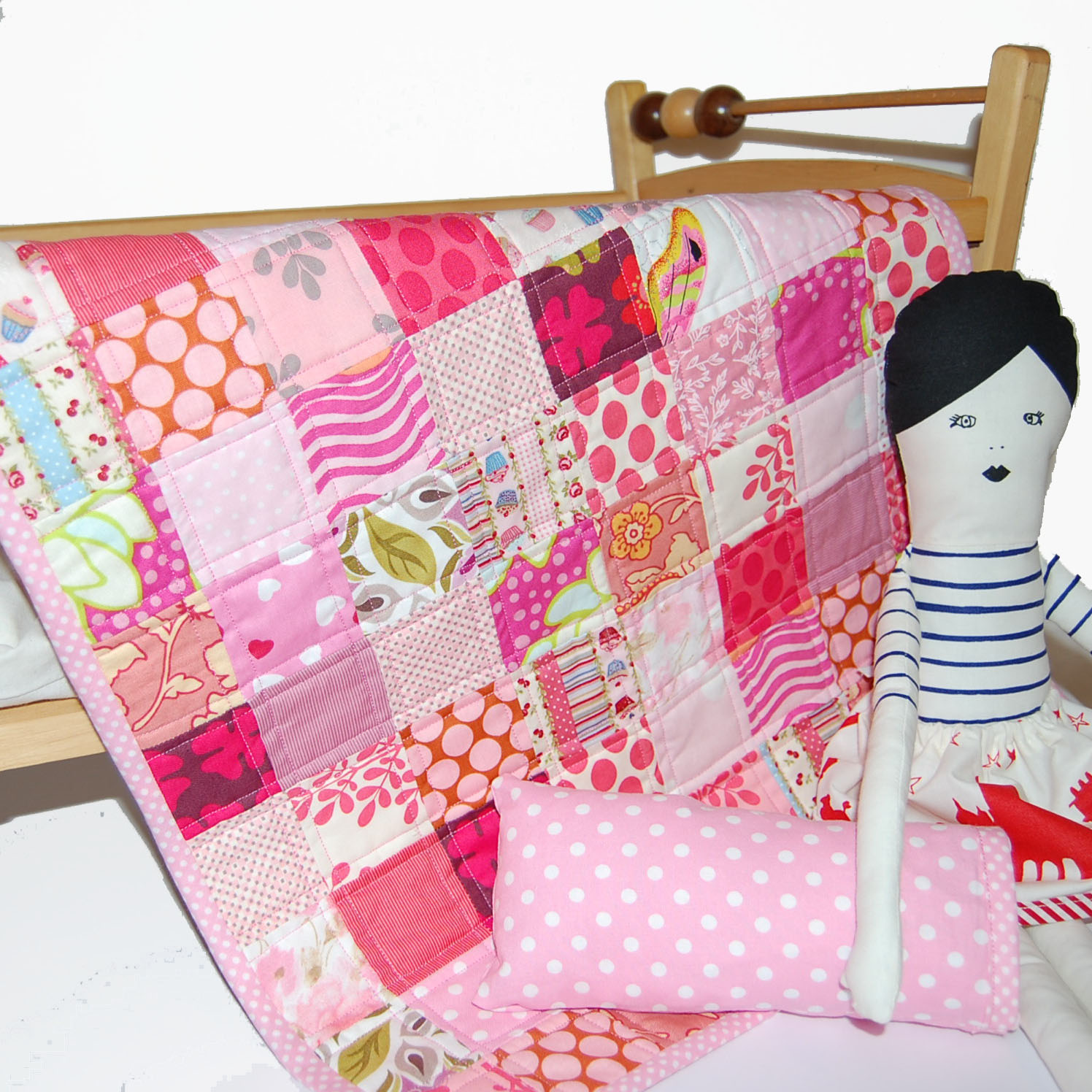 BLONDE DESIGN Postage Stamp Doll Quilt