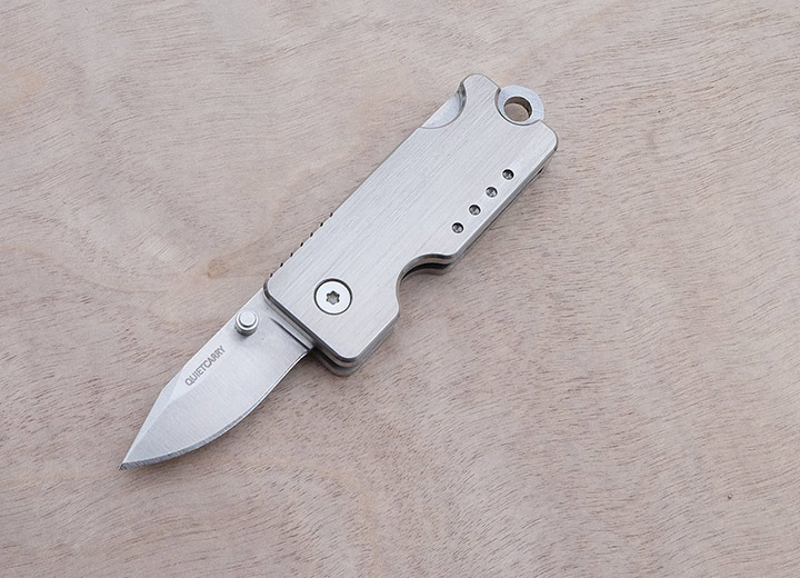 The Bandit Titanium knife by Quiet Carry Spicytec