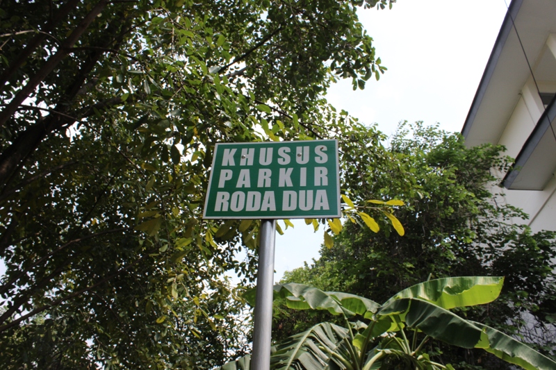 Area Parkir Motor Dalam Kampus UIN SGD Bandung