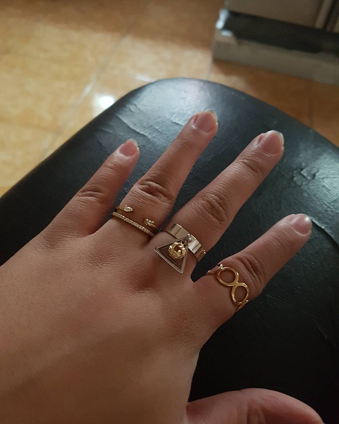 Cek Model Cincin Emas Solitaire Dari ORORI