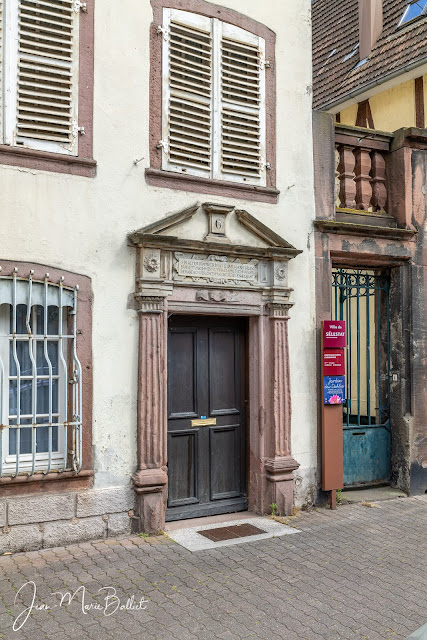 Maison Billex (1615), Sélestat — façade sur rue, porte