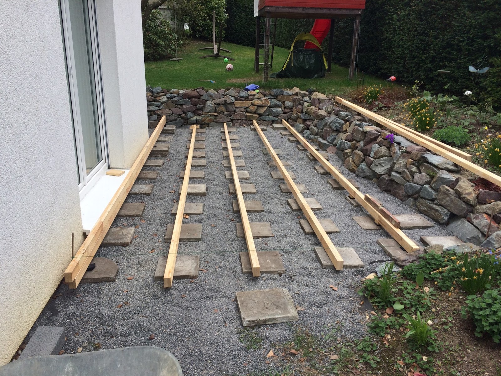 Maternity Clothes Mauer Garten Gestalten