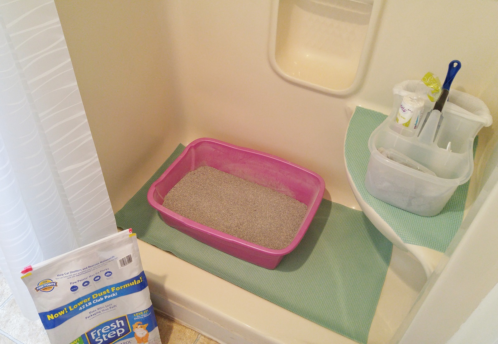 Easy DIY to keep litter box area clean & fresh My WAHM Plan