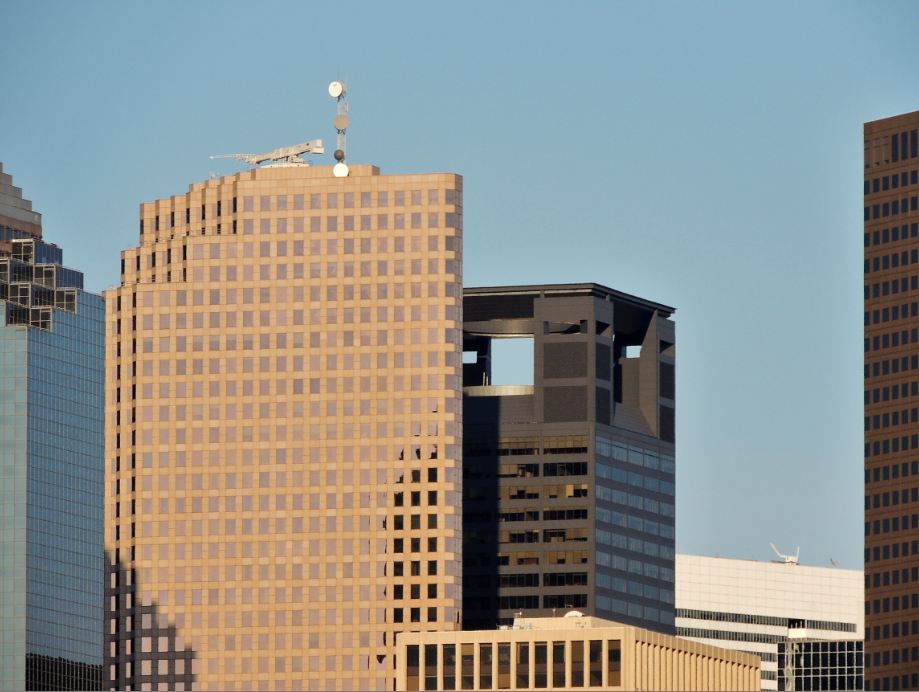 houston-in-pics-enterprise-plaza-and-centerpoint-energy-tower-from-afa