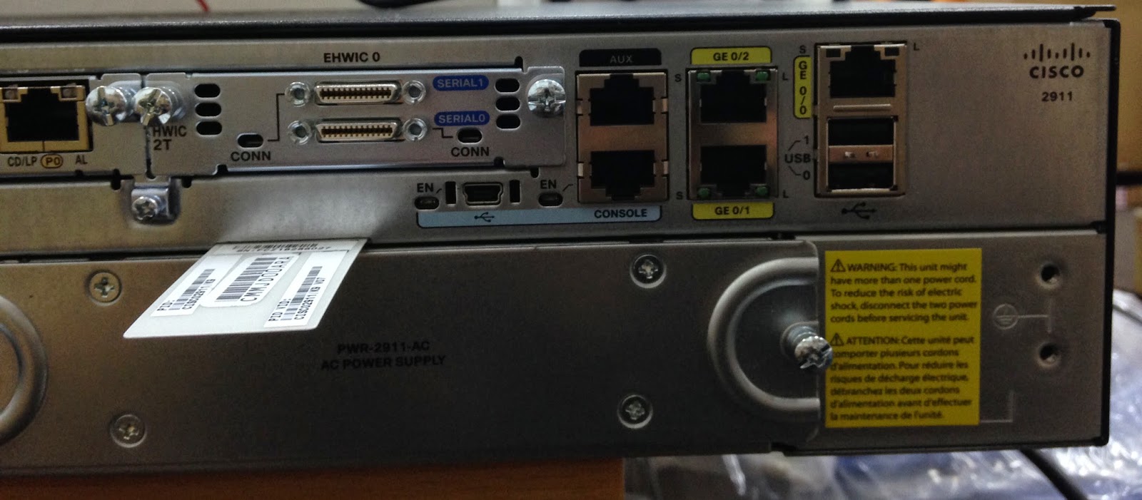 Install license cisco 2911 router password