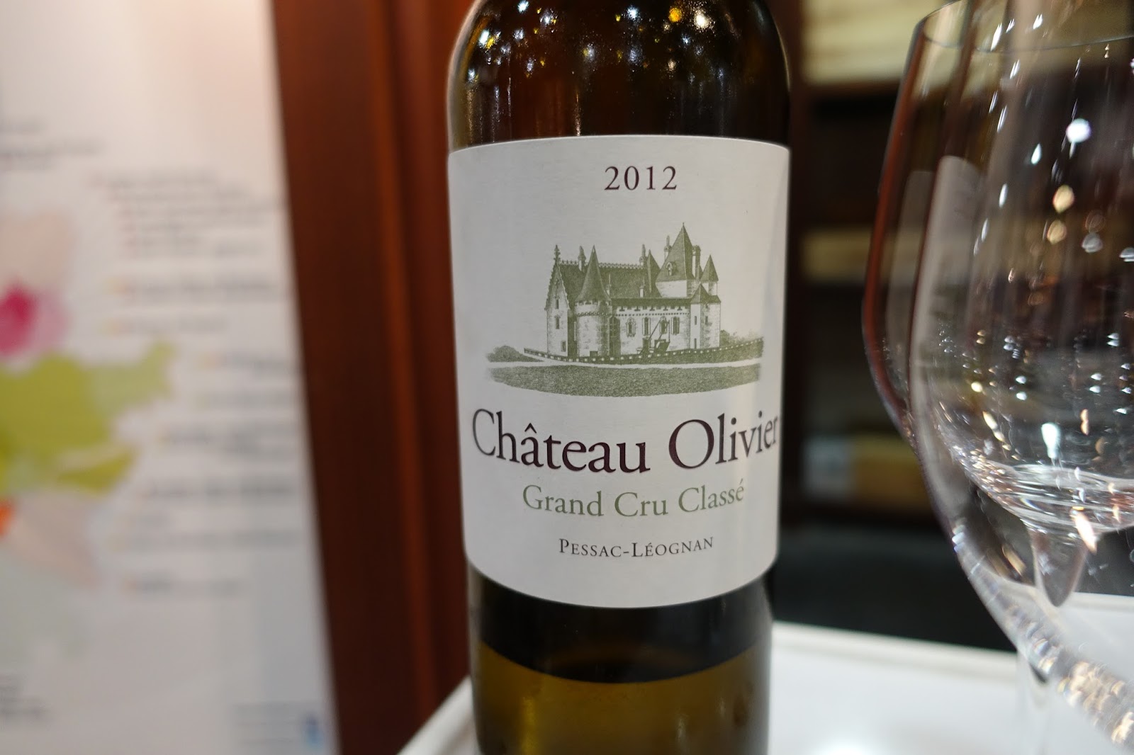 schillerwine How Does the Negociant System in Bordeaux Work? Tour and