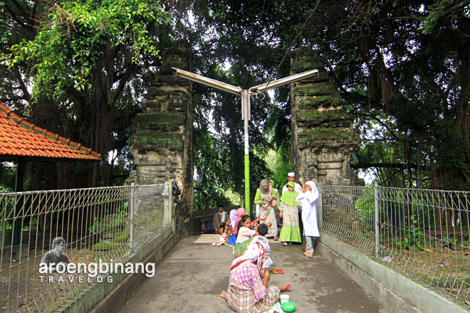 makam sunan giri gresik