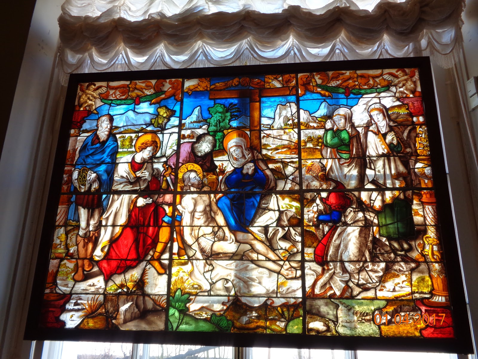 витражи эрмитажа. витражи запасников эрмитажа. швейцарские витражи 16 века. витражи эрмитажа. витражи эрмитажа.