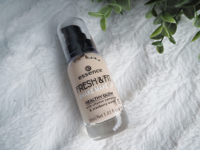 Essence Fresh&Fit Awake meikkivoide