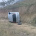 Carro capota na BA-130, entre Mairi e Baixa Grande