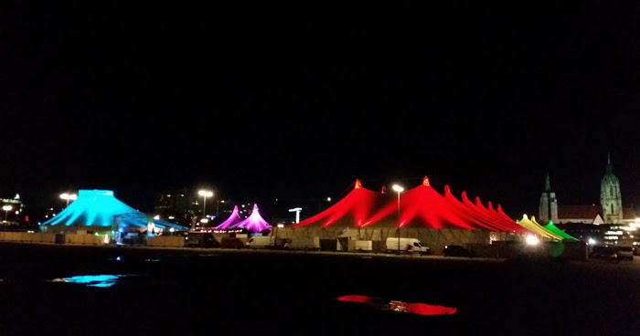 Tollwood muenchen nacht foto helga waess 16