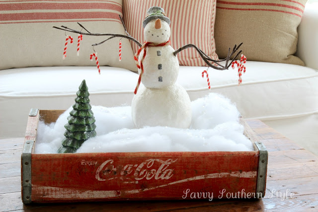 Snowman in a Coke Crate winter / Christmas centrepiece, by Savvy Southern Style, featured on Funky Junk Interiors