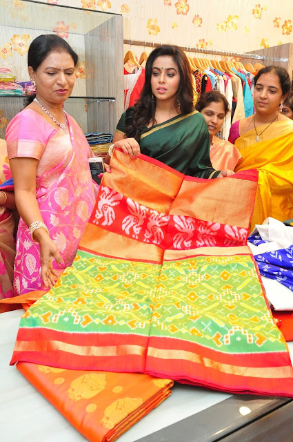 Actress Poorna Launches SR fashion Studio at Banjara hills. Actress Poorna Launches SR fashion Studio at Banjara hills.