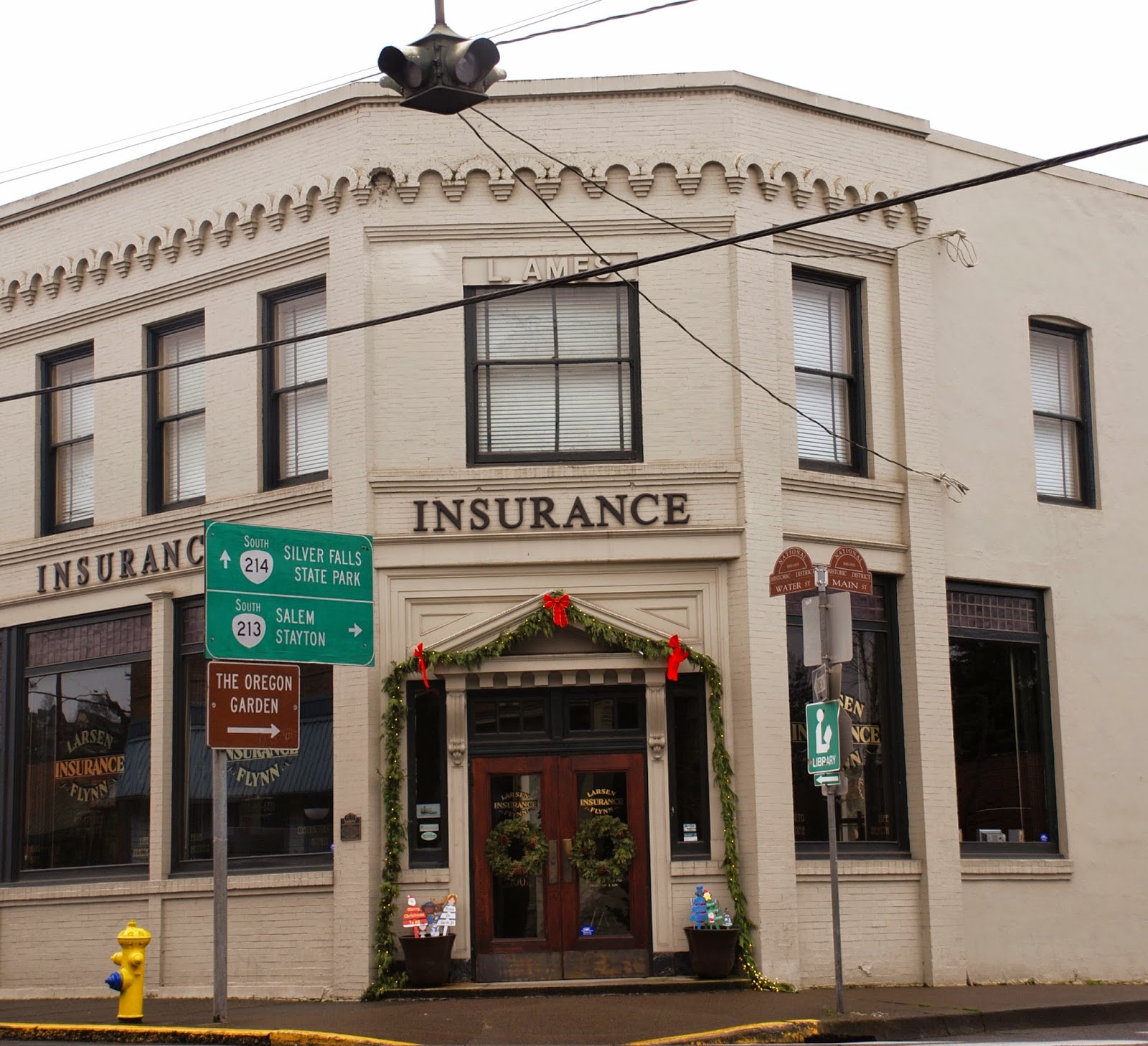 Everything Oregon (and Beyond) Silverton, Oregon A Walking Tour