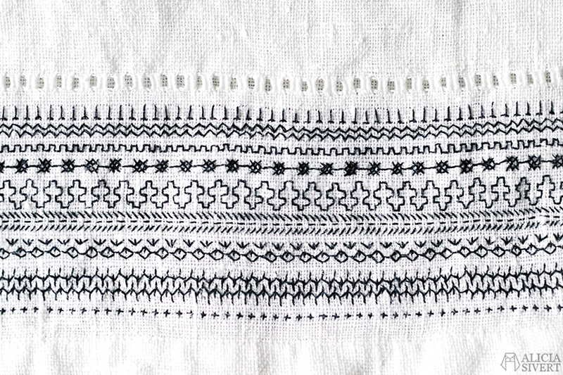 Blackwork embroidery by Alicia Sivertsson. aliciasivert alicia sivertsson sivert bild och form formgivning skapa skapande kreativitet fritt broderi embroidery needlework hoop art free hand embroidery broderat handgjort hand made hantverk konst textilkonst svartstick blackwork förkläde