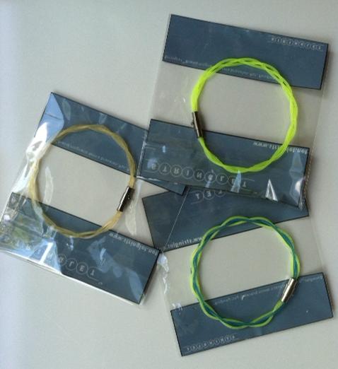 Tennis Fixation: Stringlets: A Fun Tennis Fashion Statement And Giveaway!