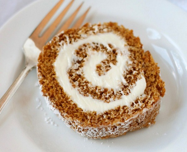 Classic Pumpkin Roll Classic Pumpkin Roll