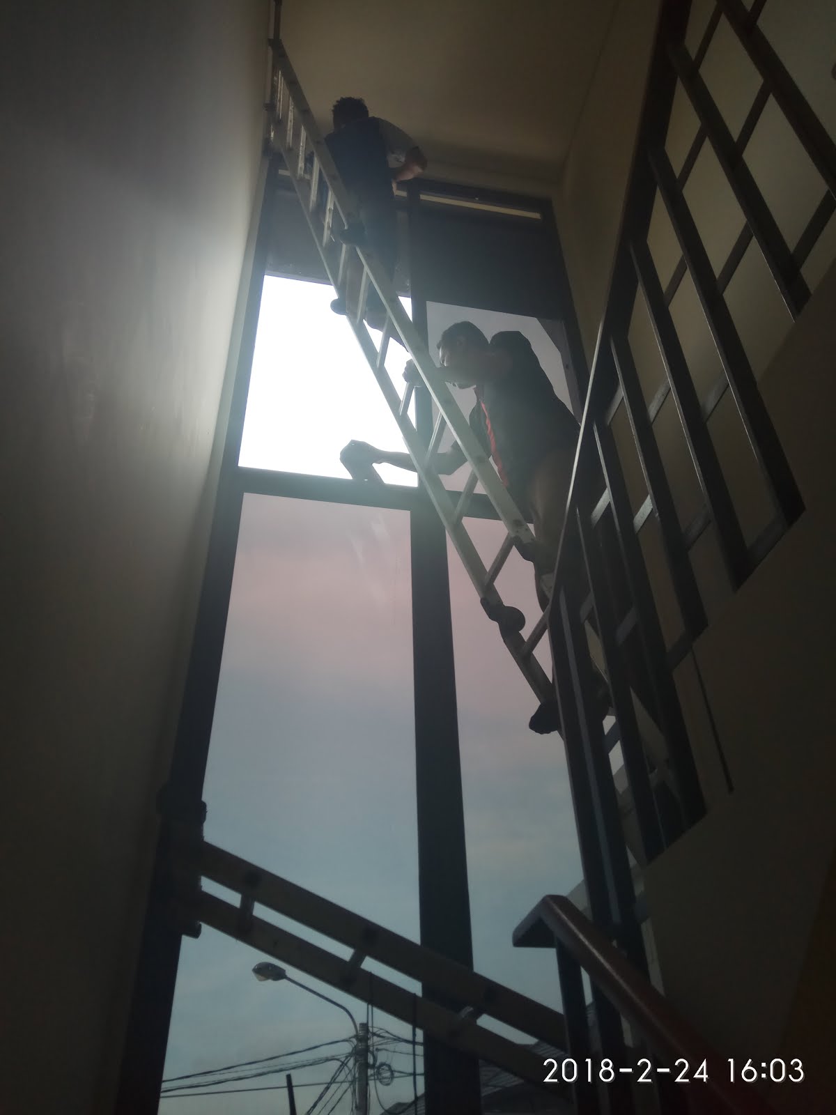 Jasa pasang kaca film gedung Jakarta Selatan untuk meningkatkan keamanan dan estetika bangunan