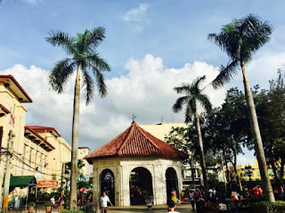 Tourist Spots in Cebu City - Magellan's Cross