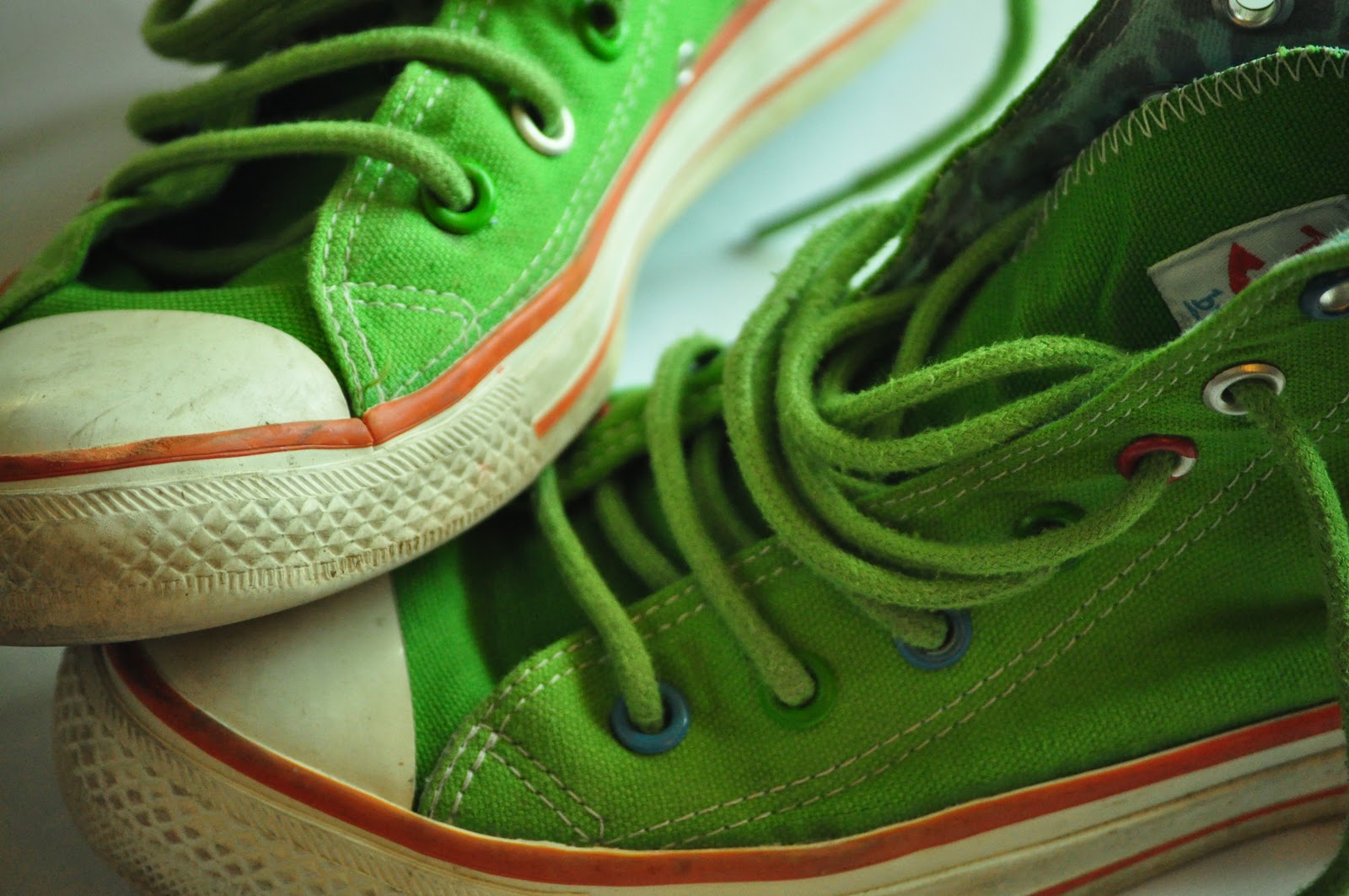 where can i buy green shoes