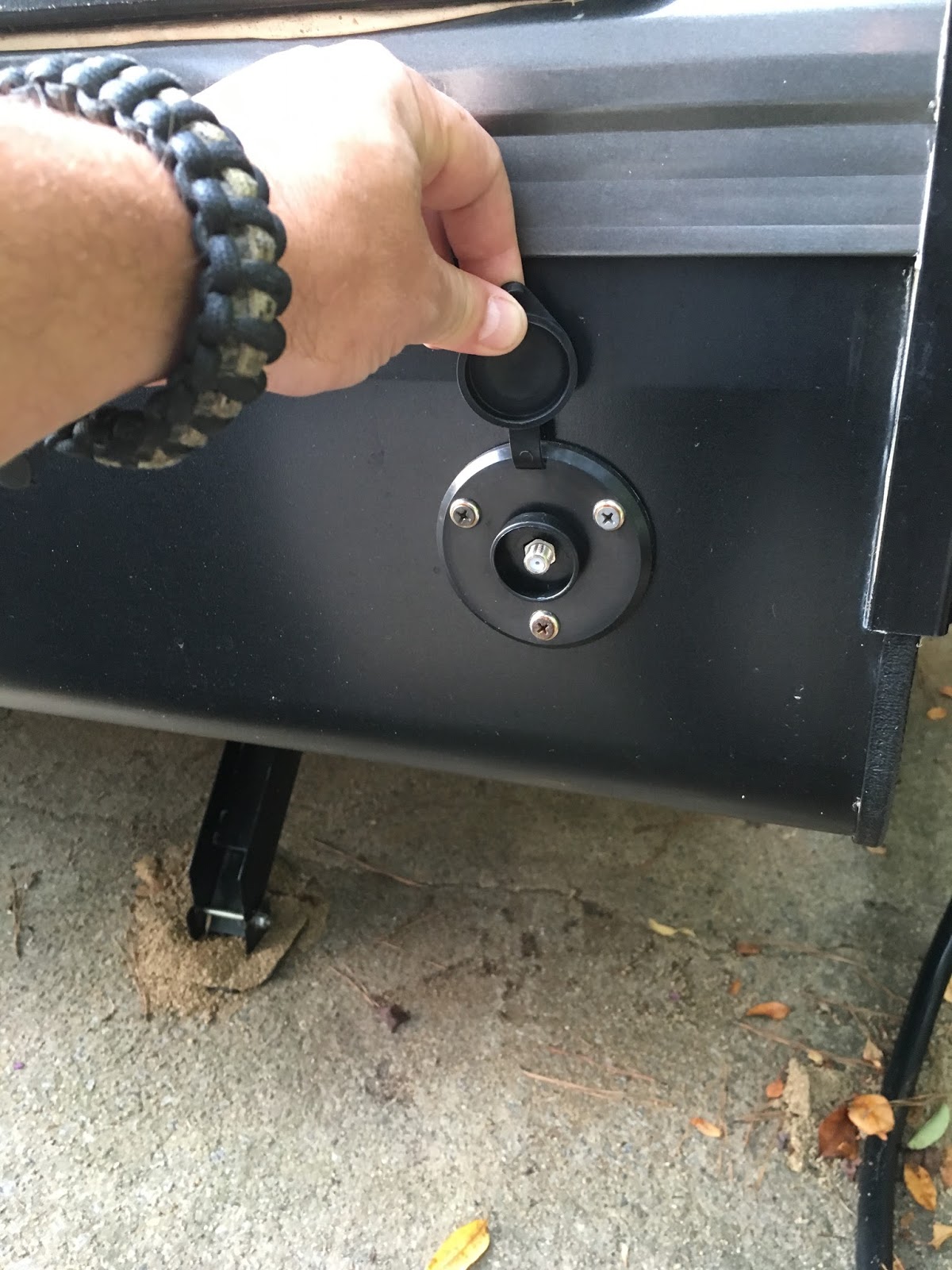 Jayco Jay Flight 28RLS Outside Antenna connection