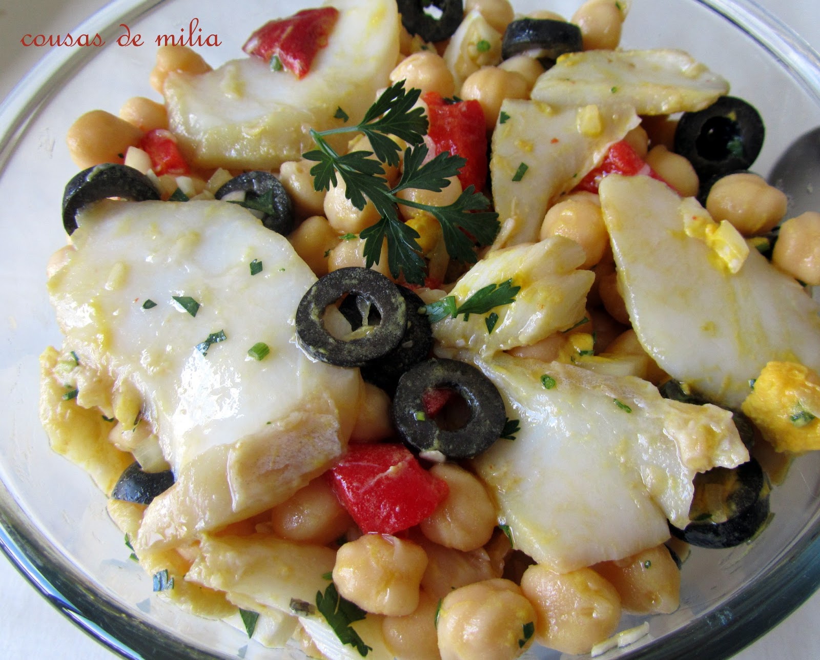Ensalada de bacalao con garbanzos