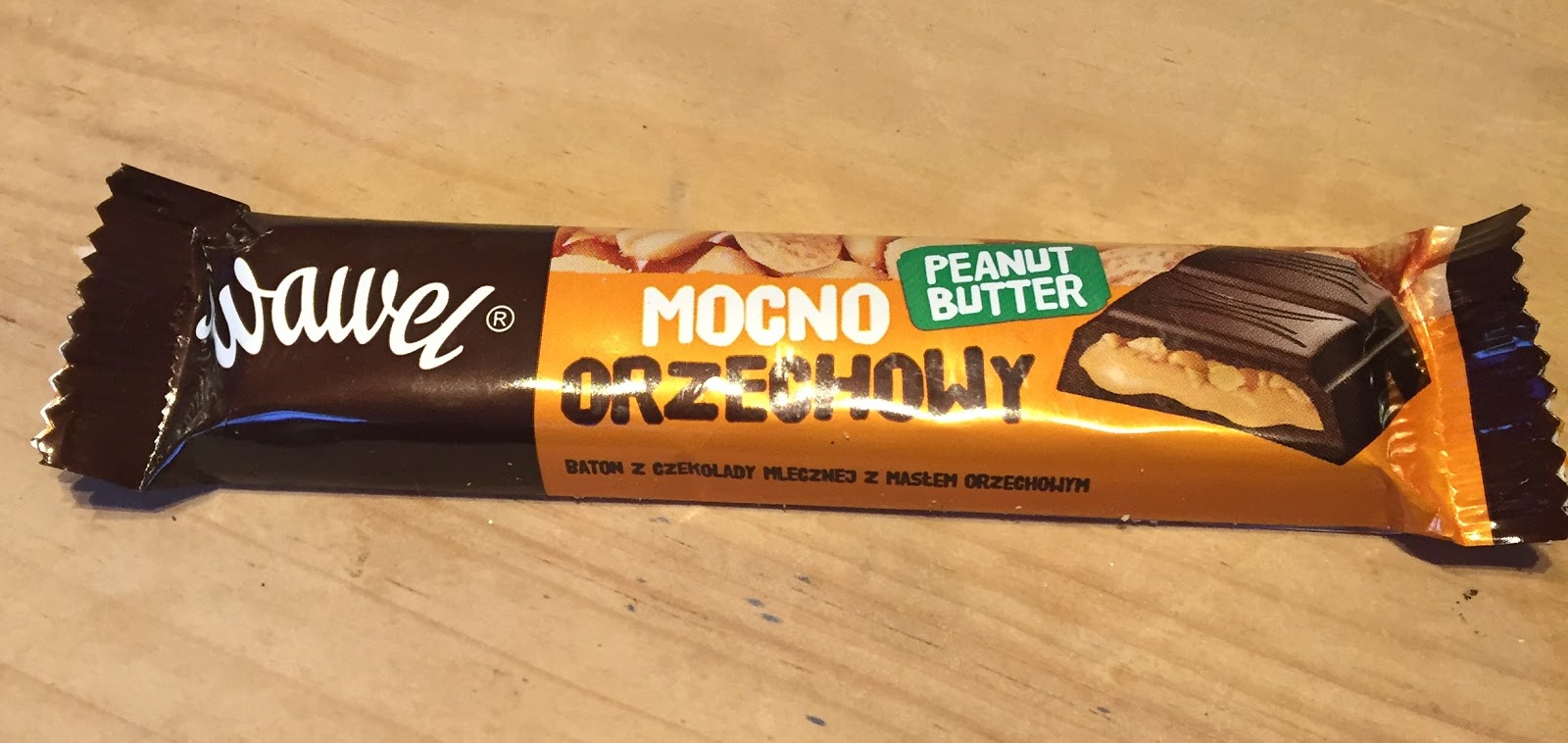 Archived Reviews From Amy Seeks New Treats Wawel Peanut Butter Chocolate Bar *Mocno Orzechowy