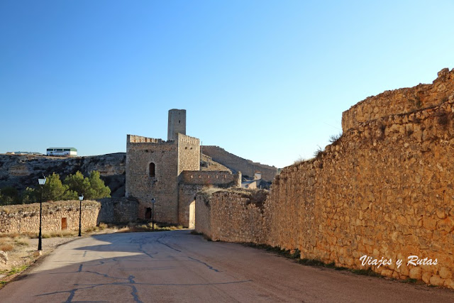 Puerta del calabozo de Alarcón